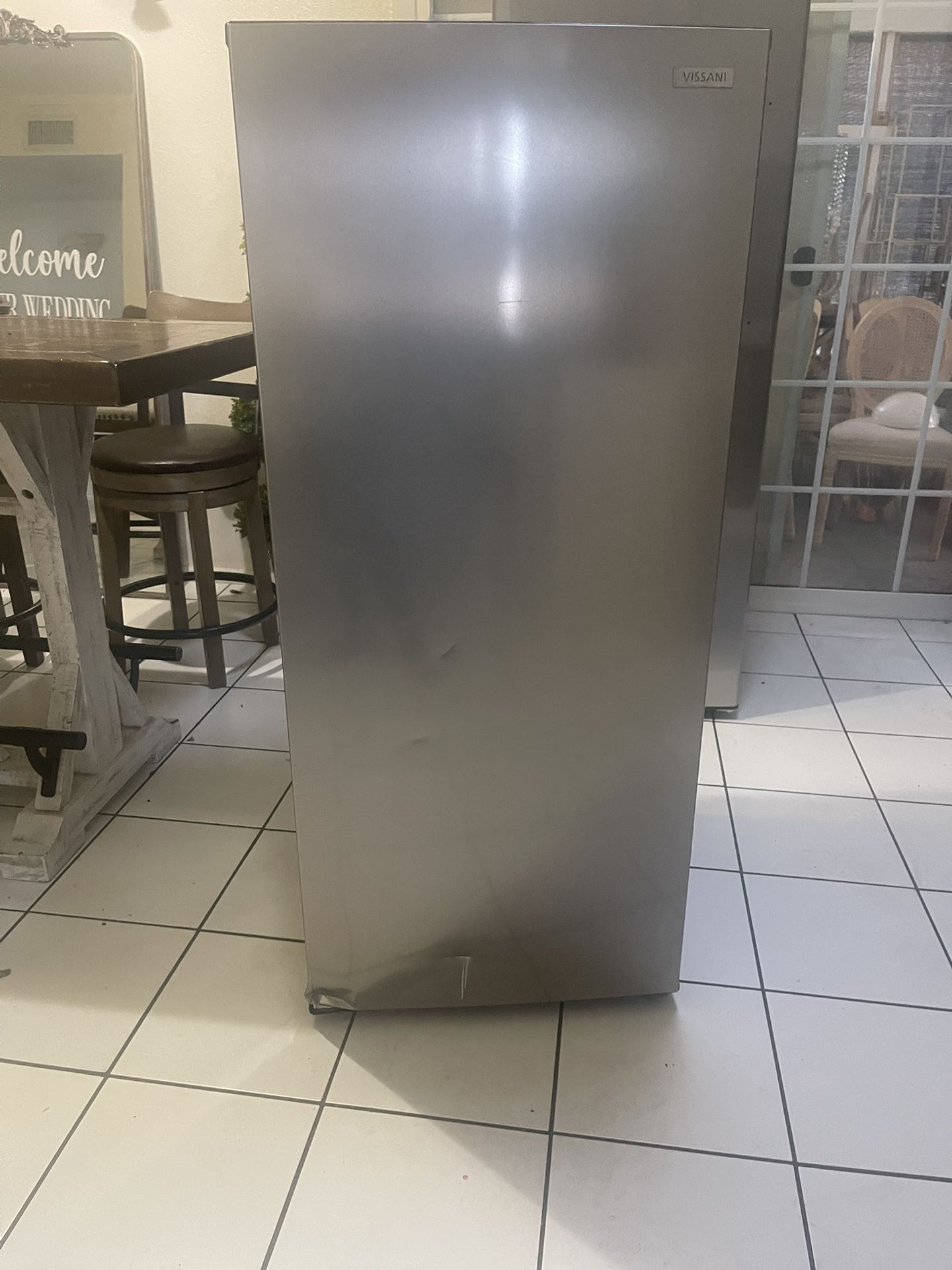 Vissani 7.1 cu ft  freezer in stainless