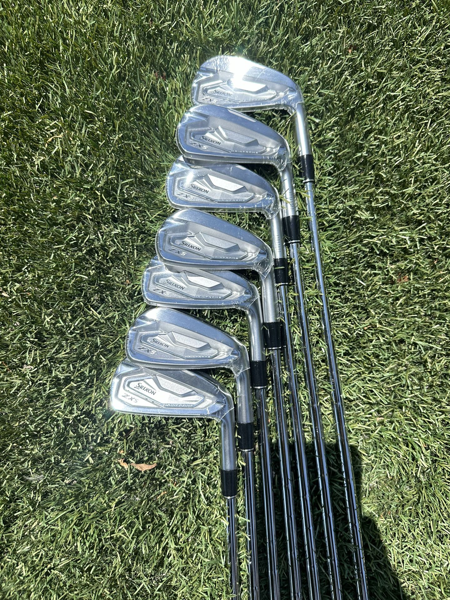 NEW Srixon ZX5 MK II Iron Club Golf Set 4PW for Sale in Downey, CA
