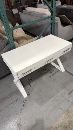 Desk White