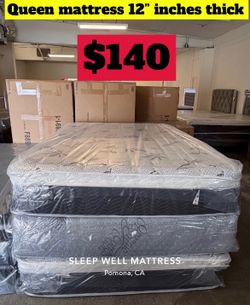 Queen size pillow top mattress