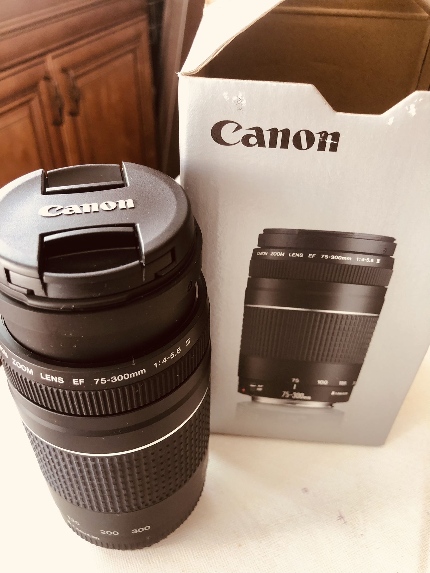 Canon Zoom Lens 75-300