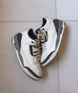 Jordan 3 cement grey size 8