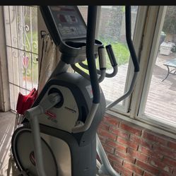 Exercise Elliptical Machine 