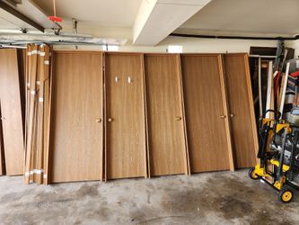 Pre finished Hollow Core Doors Golden Oak Finished Standard Thickness With 4 9/16 Jumbs Including Casing From Both Sides