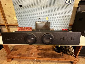 Memphis mojo’s mini 2x8” and Rockford Fosgate amp