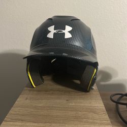 Under Armour Baseball Helmet 