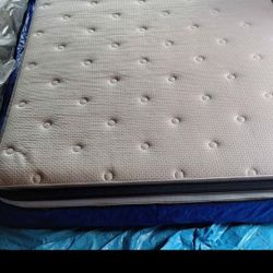 Wayfair - Wayfair Sleep 14" Plush Cooling Gel Hybrid Mattress, Queen, Gray Waves, W0058344