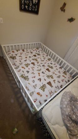 Queen floor bed side rails wooden frame with fencing