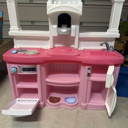 Kids Kitchen