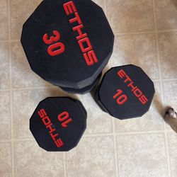 ETHOS Rubber Hex Dumbbells 10lb, 30lb