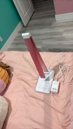 Desk lamp