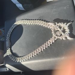 Cuban Bussdown With Charm