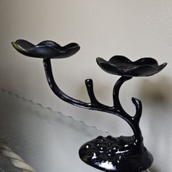 Vintage. Cast Iron Candle Holder. Calendro De Hierro Fundido.