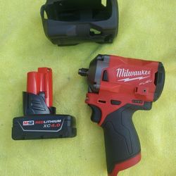Milwaukee M12 FUEL Impact Wrench With Battery And Protective Tool Boot