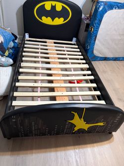 Twin batman bed