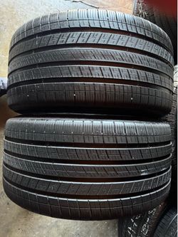 Pair of 295 35 21 Michelin Pilot sport as tires