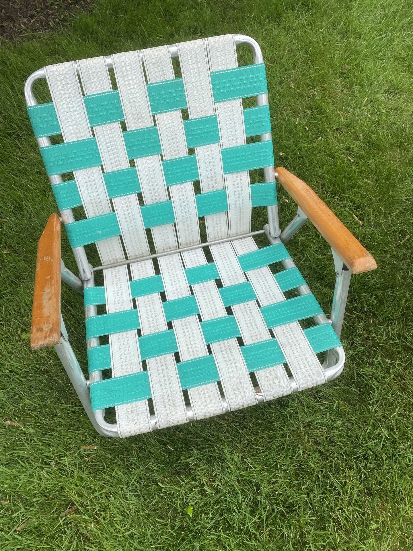 Vintage 1970’s Low Sand Folding Aluminum Webbed Lawn Chair
