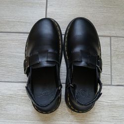 Dr.Martens