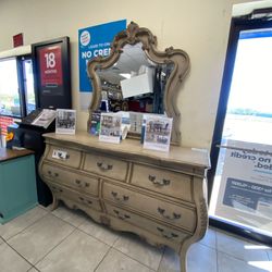 Antique Dresser And Mirror On Sale $799