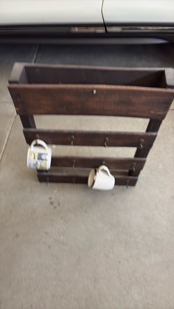 Rustic wall hanger