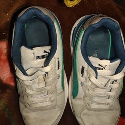 Kids Puma Size 3