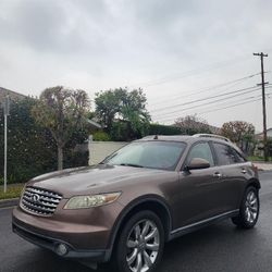 2004 Infiniti FX35