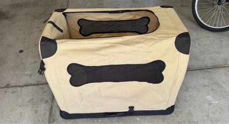 Soft-Sided Collapsible Dog Crate