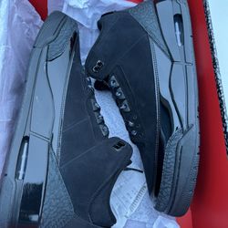 Jordan 3    (Black Cat).     Size 13.   (DS) NWB