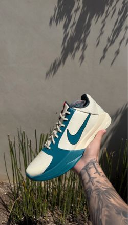 Nike Kobe 5 x Caitlin Clark “Coconut Milk Spruce” Size 12.5