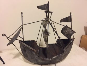 Sailboat - Metal