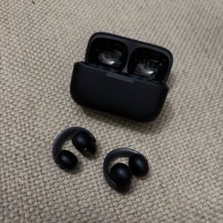 Soundcore AeroClip Open-Ear Clip-On Earbuds