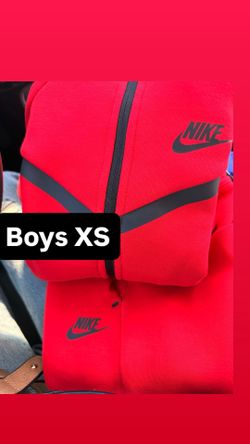 Boys Xs Nike Tech