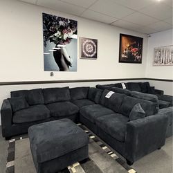 Black Sofa Sectional w/ Free Ottoman
