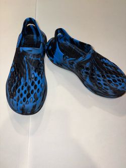 Rugged Shark Water Shoes Kids Size 1 Blue Black