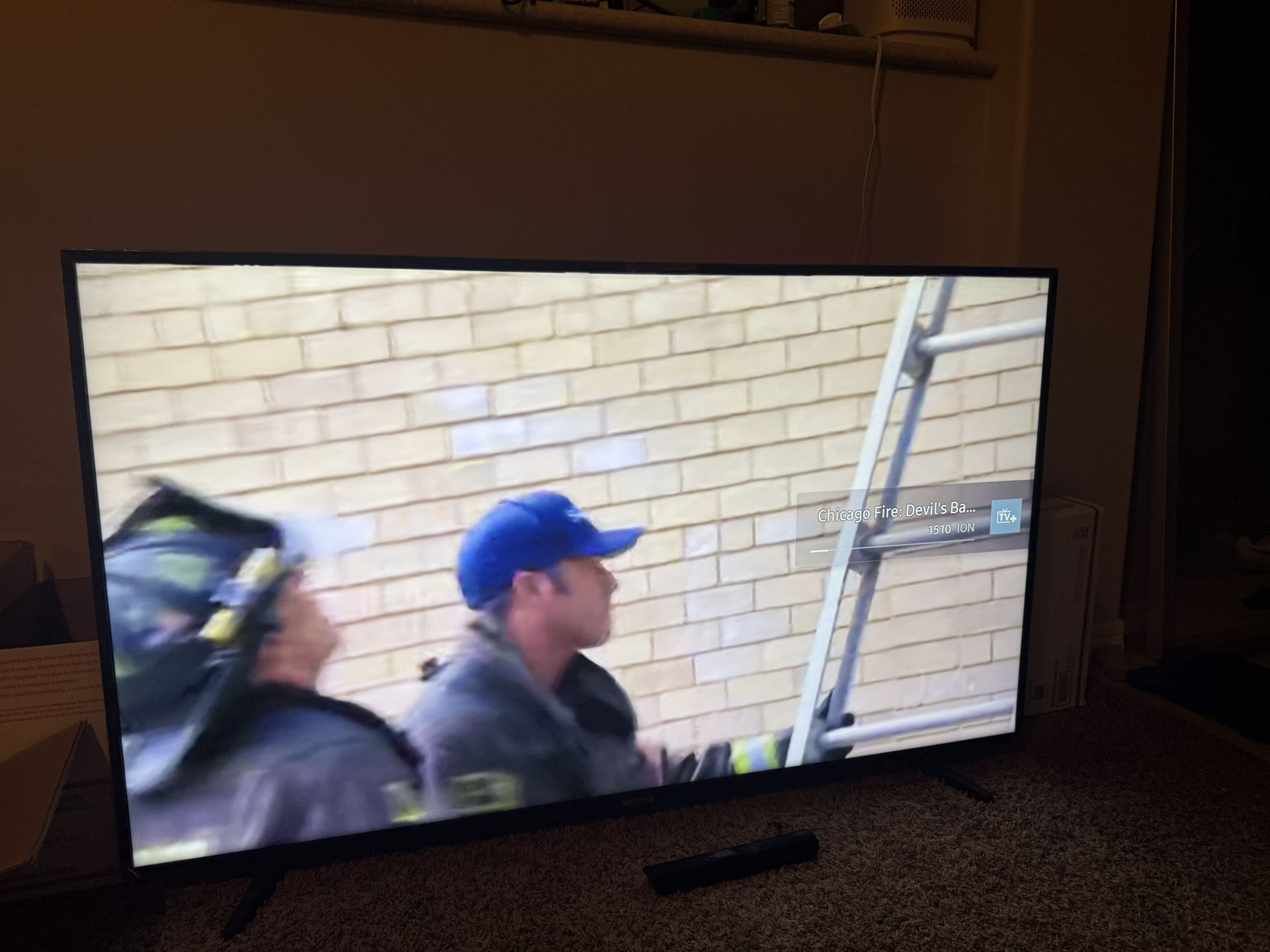 Samsung UN55NU6950FXZA 55" Class 4K (2160p) Ultra HD Smart LED TV