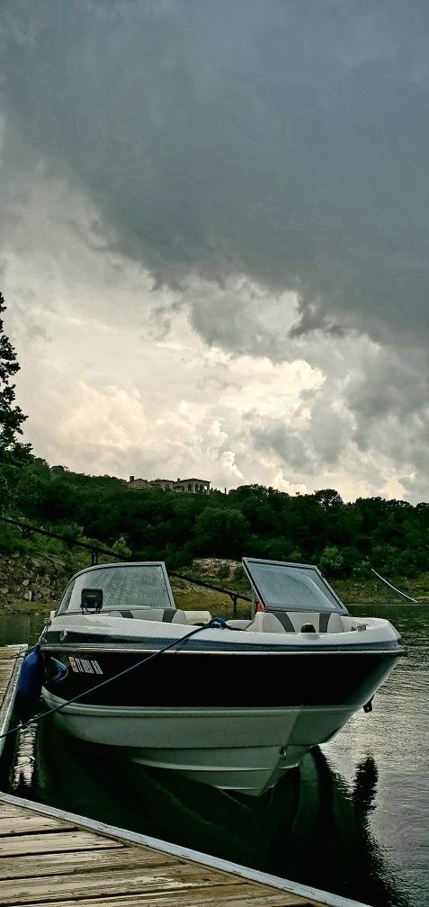 2006 Bayliner 195 Sports Edition