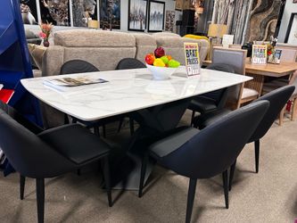 Elegant modern dining table set! $1499 🖤📦