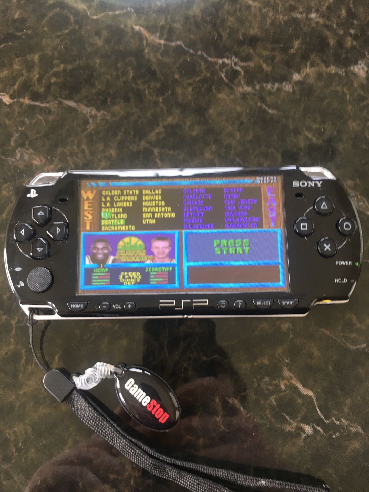 Modded Sony PSP 2001 with games