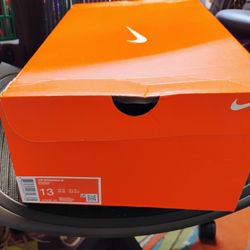 Brand New Mens Nike Air Monarch 13 