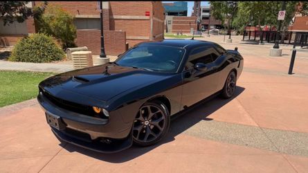 DODGE CHALLENGER 2019