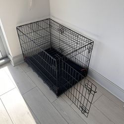 Dog Collapsible Cage With Floor Mat Like New