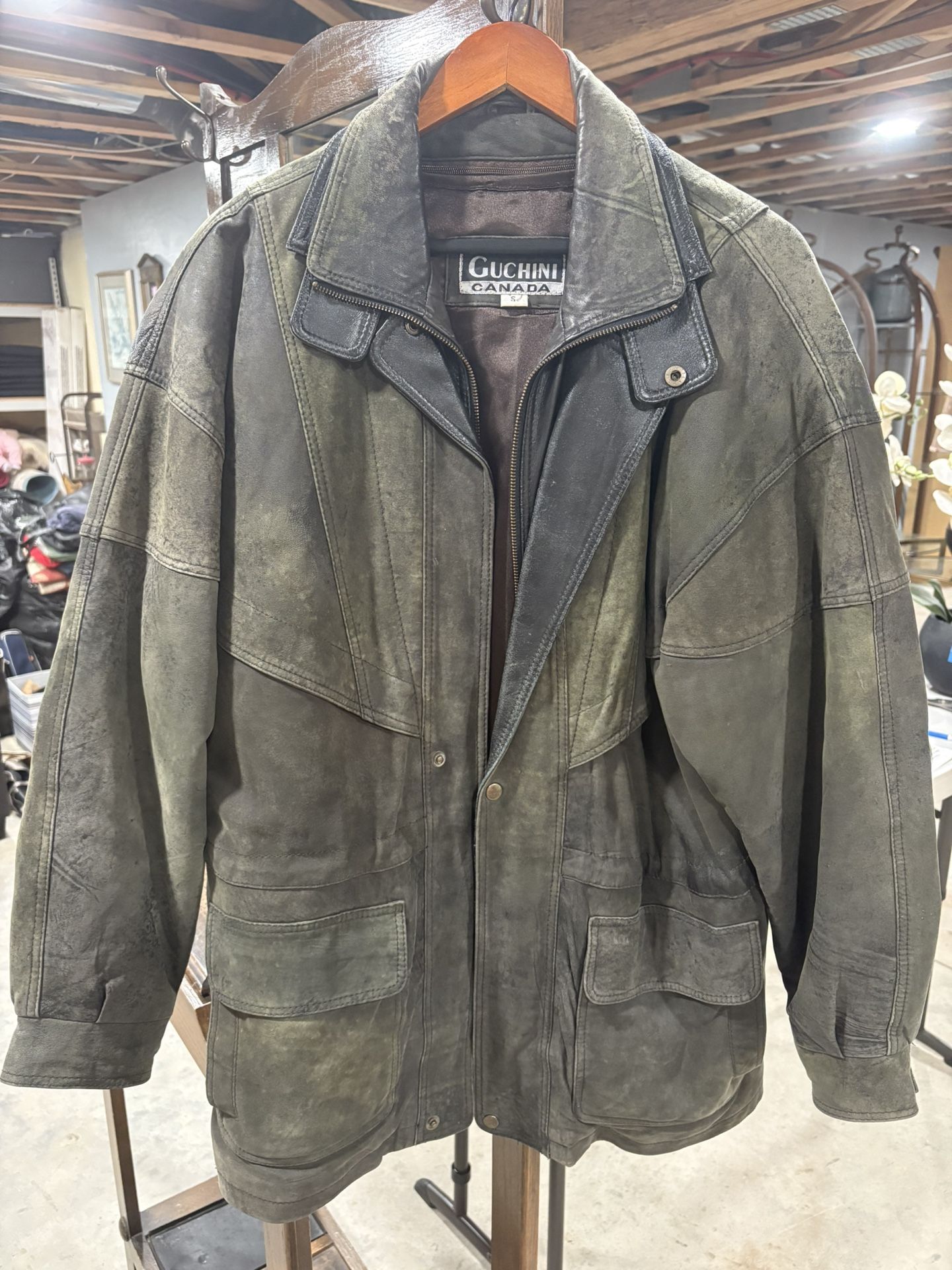 Men’s Leather And Suade Winter Coat
