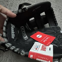 Tee Ball Glove