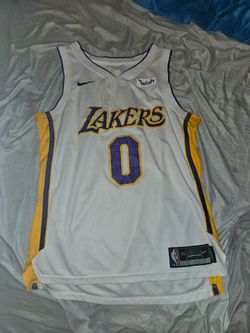 Kyle Kuzma lakers jersey