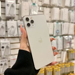 iPhone 11 PRO MAX 256GB UNLOCKED✔️