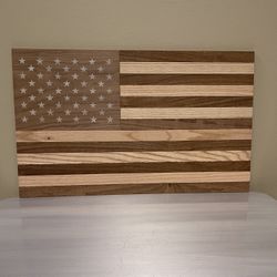 NEW!! AMERICAN FLAG Made by VETERANS - WOOD - 25 & 7/8” W x 15 & 3/4” H x 5/8” D - WEIGHS approx 15 lbs. - firm price