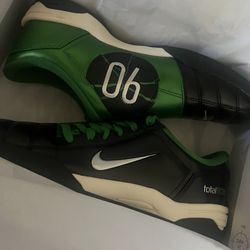 Nike Total 90 
