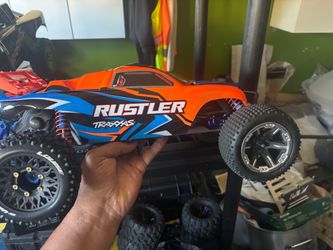 Traxxas Rustler