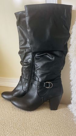 Knee Hight Boots Size 10M