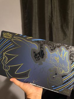 Charizard UPC box & accessories
